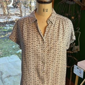 Fun bike themed button up blouse. Mother of pearl buttons. Medium/Large